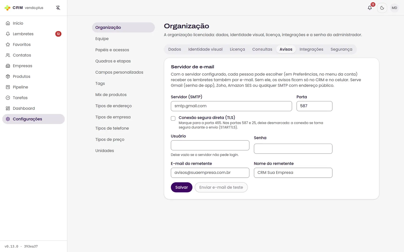 Tela de configuração de avisos por e-mail, com host, porta, TLS, usuário e remetente do servidor SMTP da organização.